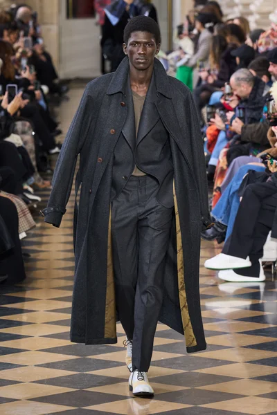 Look 38
